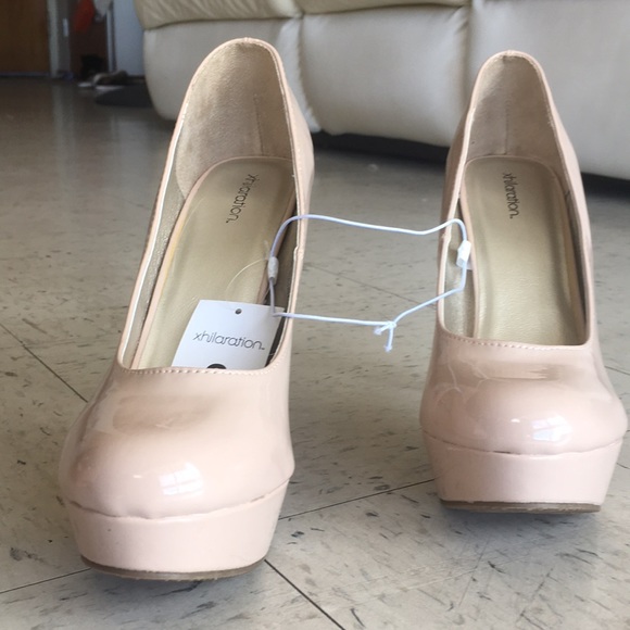 NWT 5” Nude Platform Xhilaration Heels - Picture 2 of 6